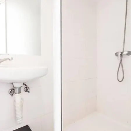Mouraria I, Eco-duplex, French Balcony & Smart Check-in * Lissabon