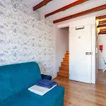 Mouraria I, Eco-duplex, French Balcony & Smart Check-in Lisbon